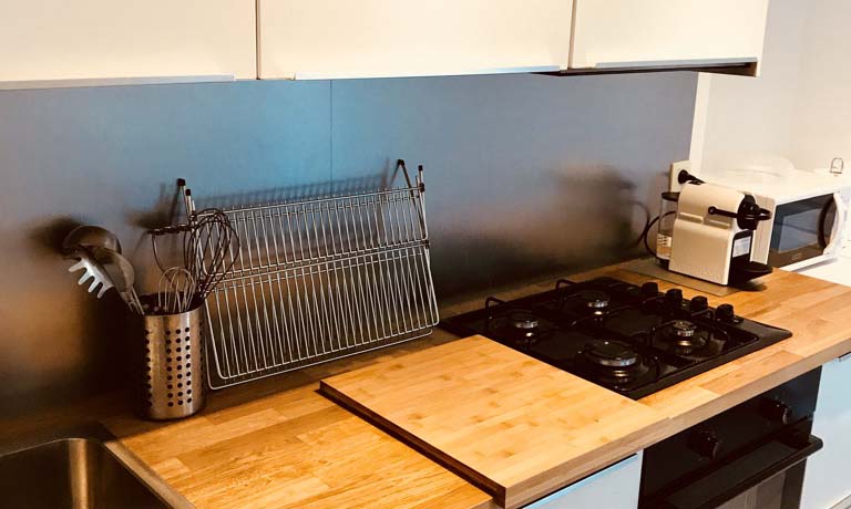 cuisine équipée - 50 rue Dossin 1er étage