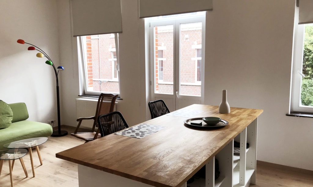 meublé-séjour-cuisine américaine-8 rue Dossin-Liège