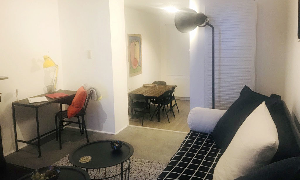 salon - salle à manger-bureau-50 rue dossin 1er étage