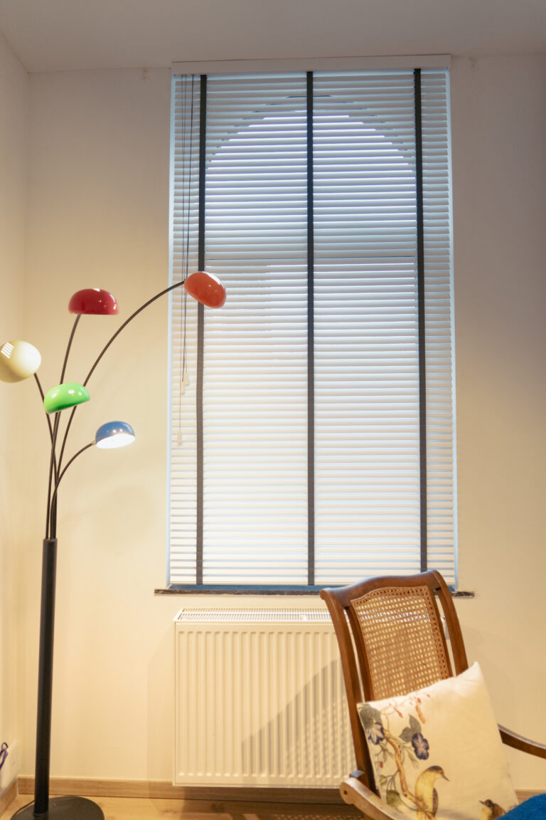 coin séjour dans l'appartement Lyves 4, situé au 1er étage du 8 Rue Dossin à Liège (4000) en Belgique